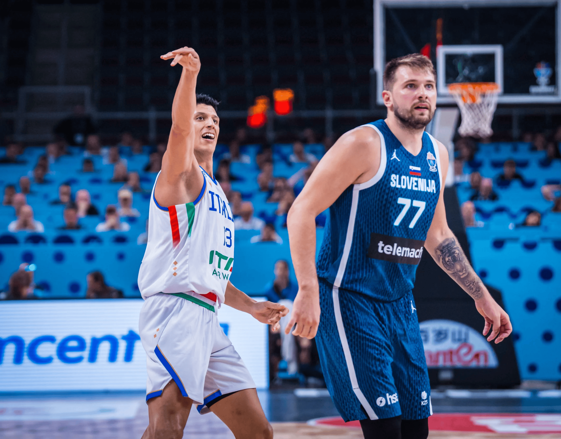 九游-包含东契奇在切尔西比赛中赛况扑朔迷离，关键助攻引发热议！的词条