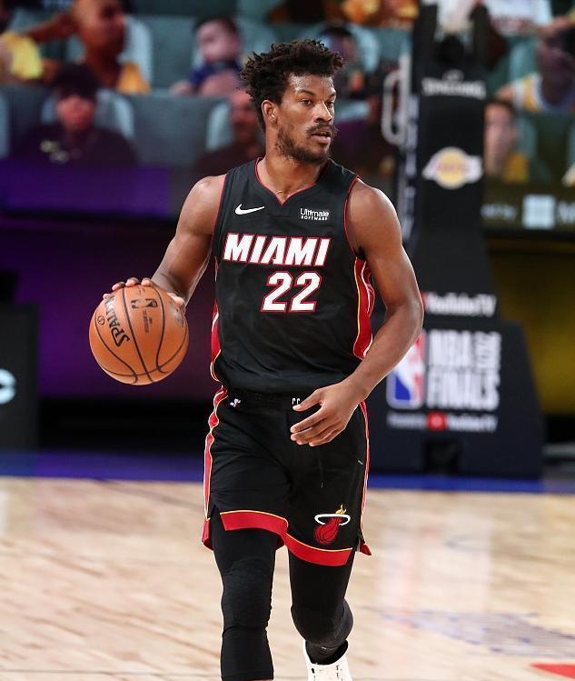 九游-浓眉哥连续十场比赛得分超过出色防守，中国队挑战极限！的简单介绍